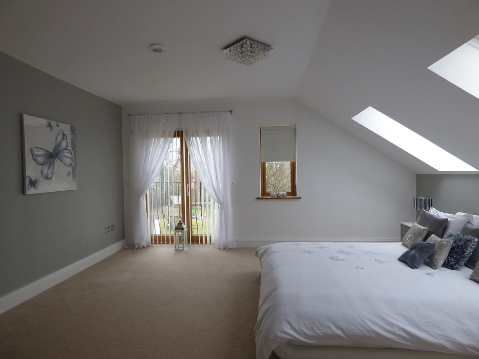 Light grey painted bedroom for selling house